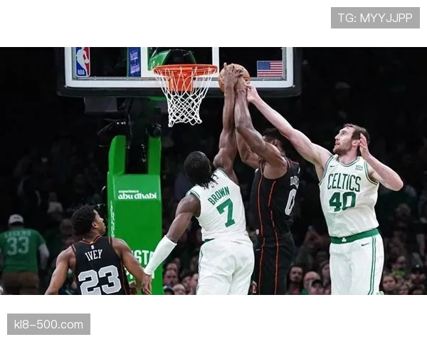 凯尔特人主场发威,布朗砍下30分助力大胜骑士20分