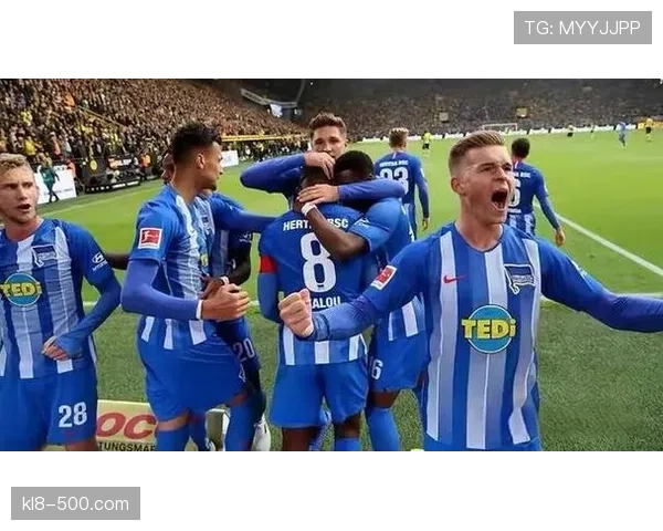 兹沃勒上赛季主场曾3-1击败阿贾克斯,表现令人惊喜