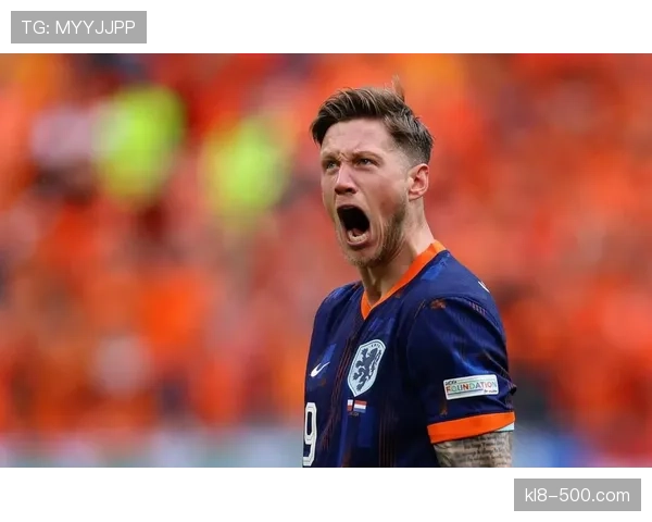 津门虎豪梅·格劳与科尔多瓦加盟，中场重组打破原有传控轮换节奏